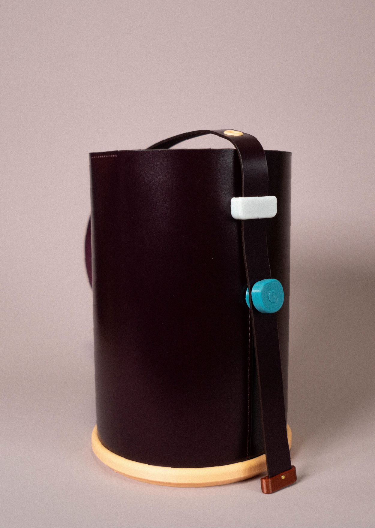 Pail Series 03